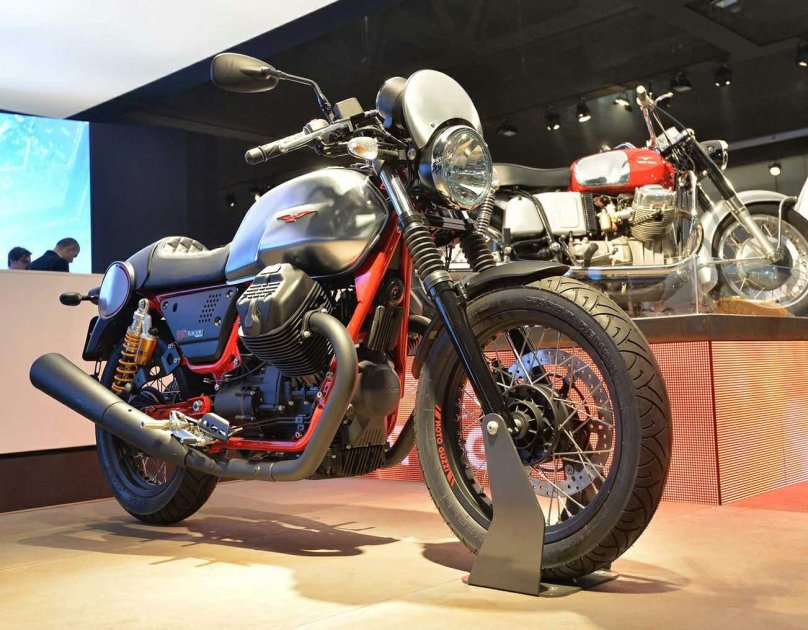 Мотоцикл Moto Guzzi v7