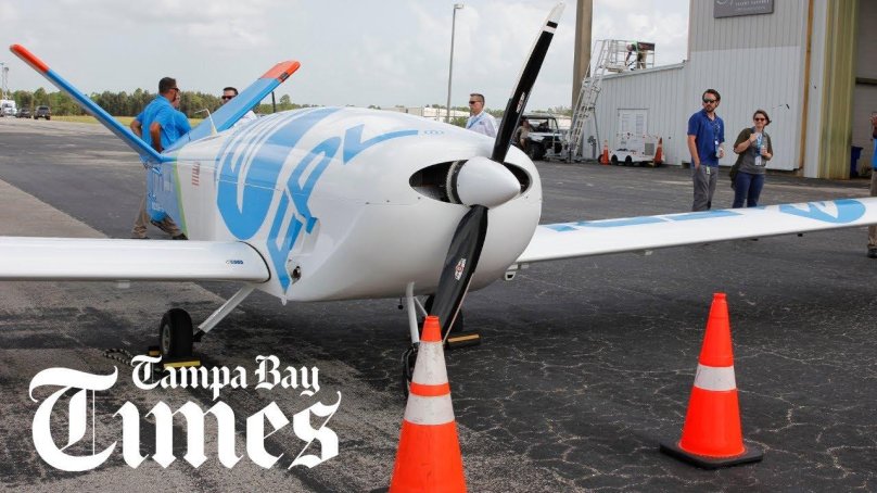 Крыло самолета