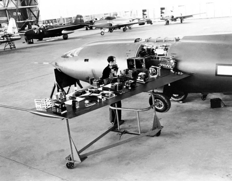 Bell x-1