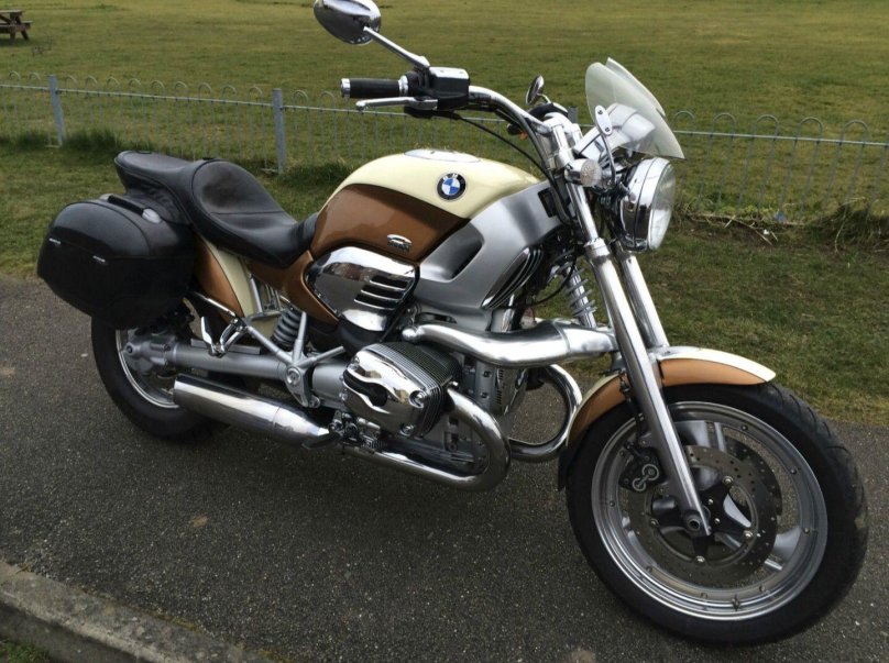 BMW r1200c independent