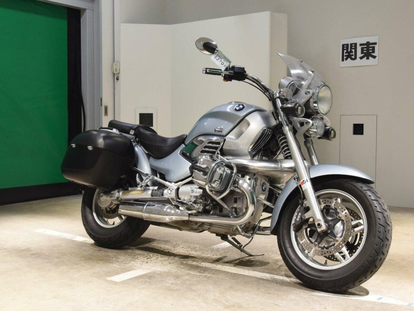 BMW r1200c independent