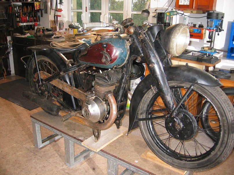 Мотоцикл ДКВ сб 500