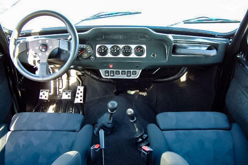 УАЗ 469 кабриолет салон