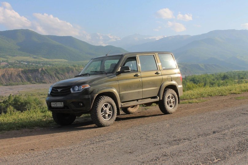 УАЗ Патриот в Европе