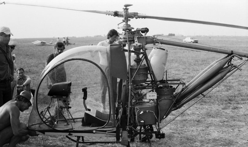 Легкий вертолет