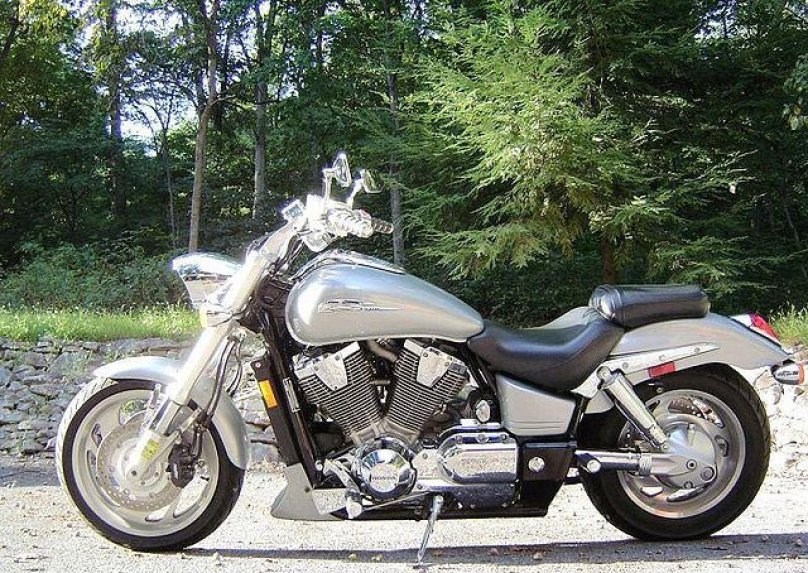 Мотоцикл VTX-1800c Хонда