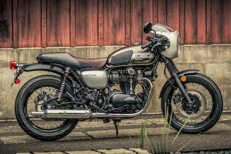 Kawasaki w800 Cafe