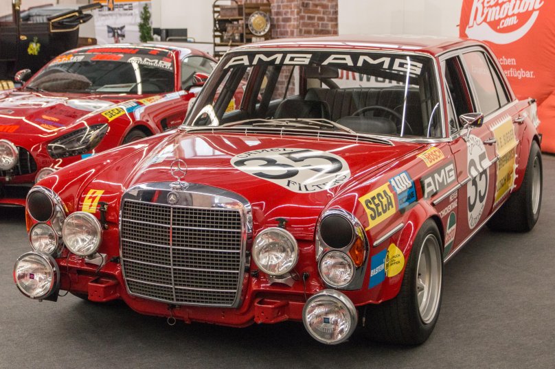 Mercedes 300 sel AMG