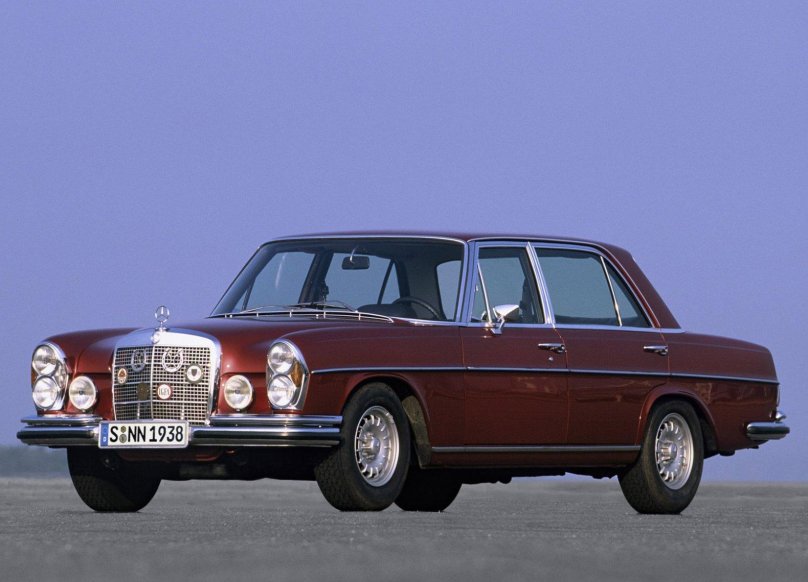 Mercedes-Benz 300 sel 6.3 w109