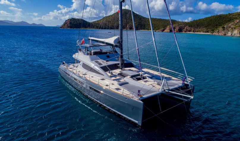 Катамаран Privilege 515