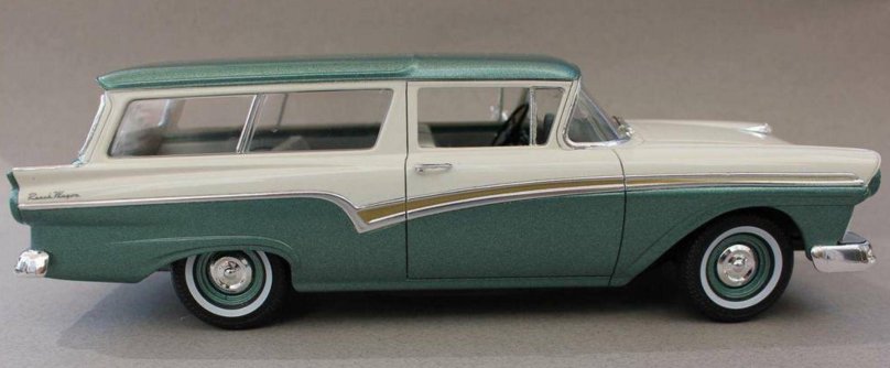 Ford Ranch Wagon 1957