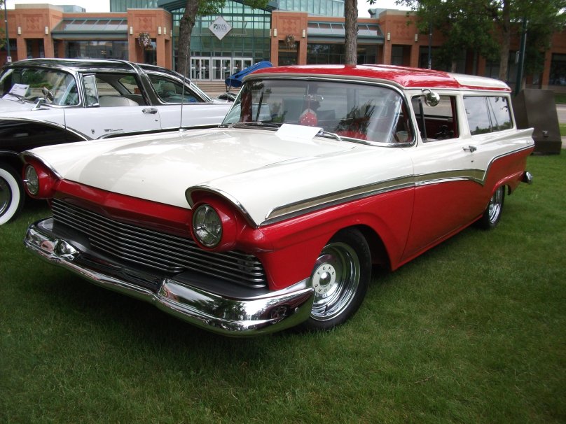 Ford Ranch Wagon 1957