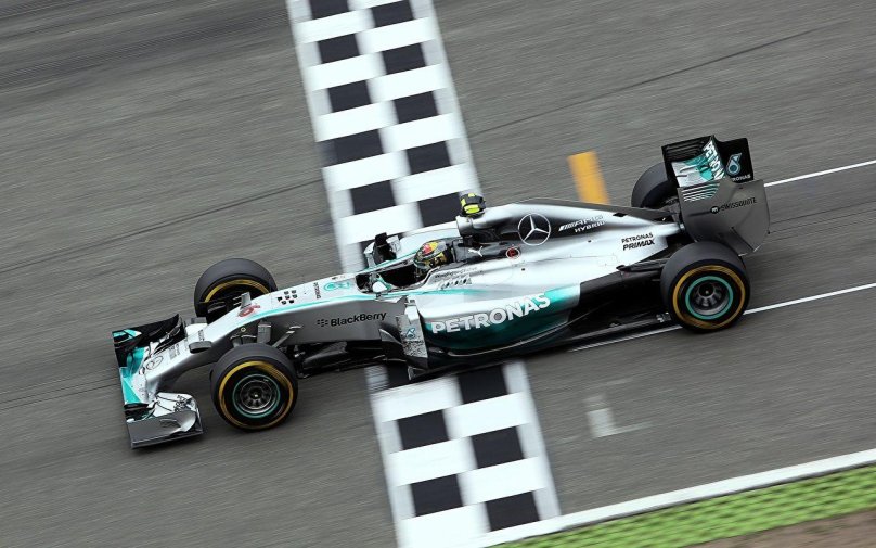Mercedes f1 w05 Hybrid