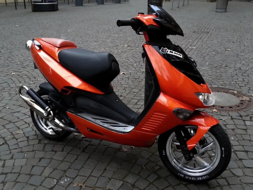 Априлия ср 50