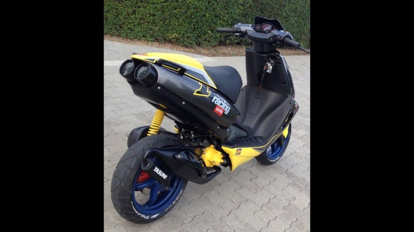 Априлия SR 50