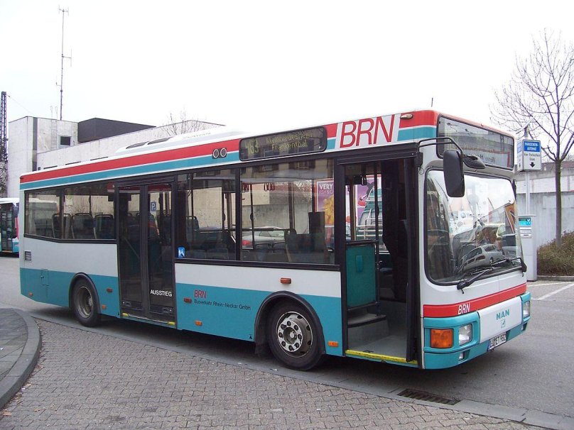 Ман автобус NM 152
