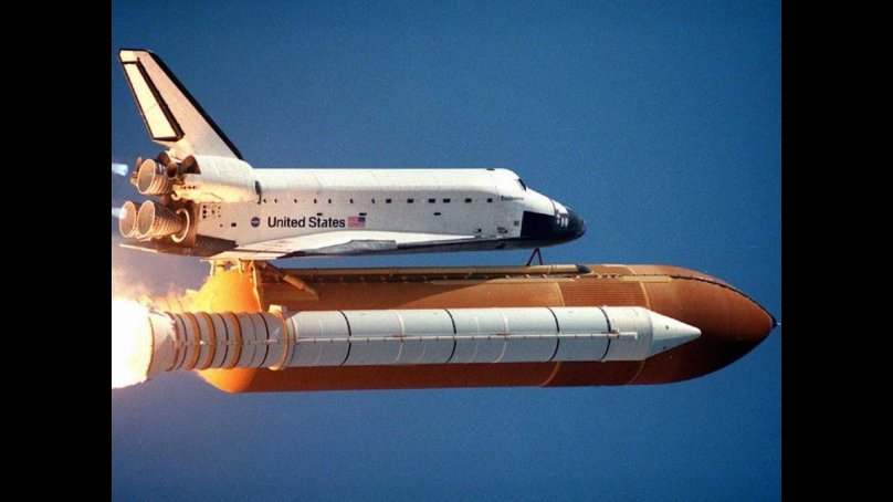 Американский космический корабль “шаттл”