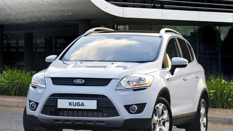 Ford Kuga 1