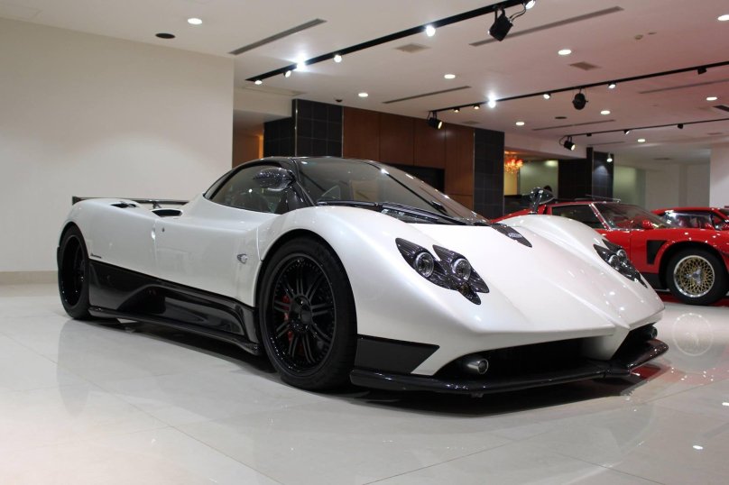 Pagani Zonda f
