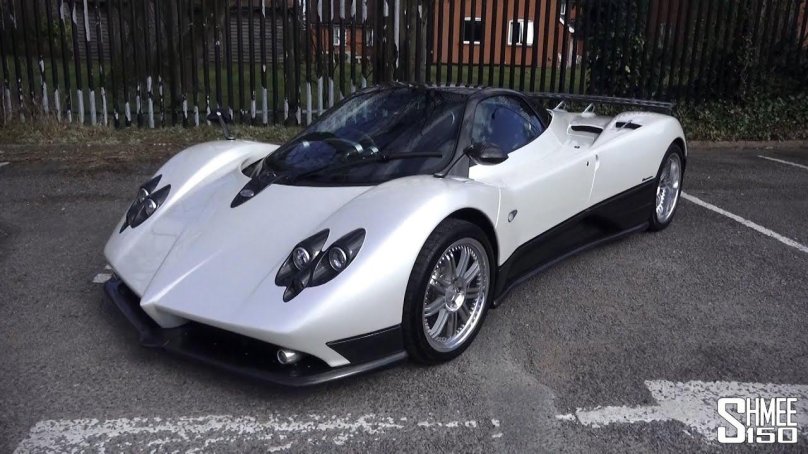 Pagani Zonda f салон
