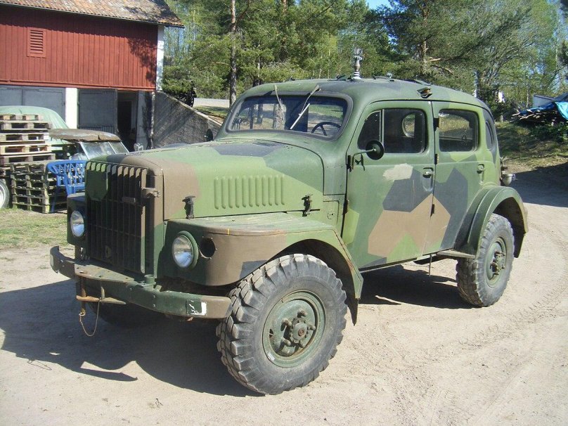 Армейский Volvo tp21 Sugga