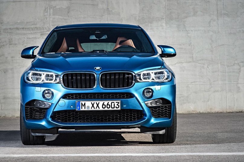BMW x6m 2016