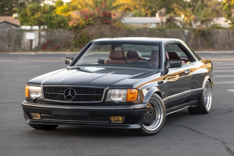 Mercedes-Benz 560 sec AMG