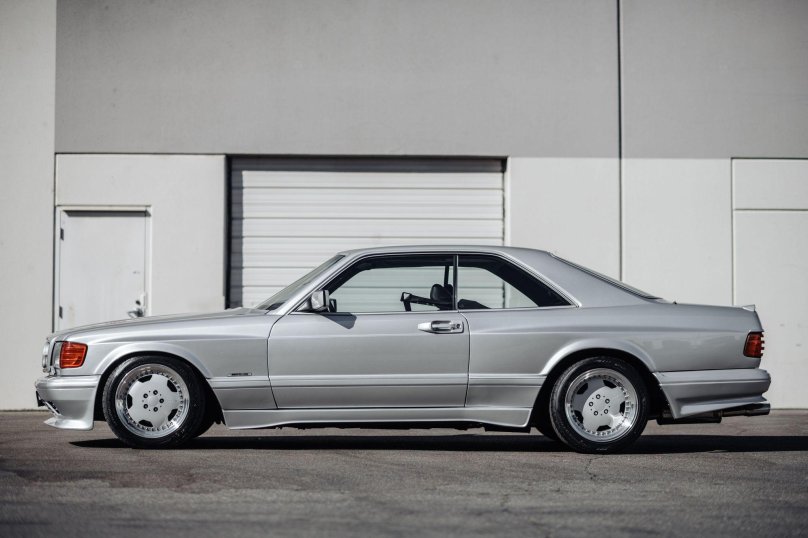 Mercedes-Benz 560 sec AMG
