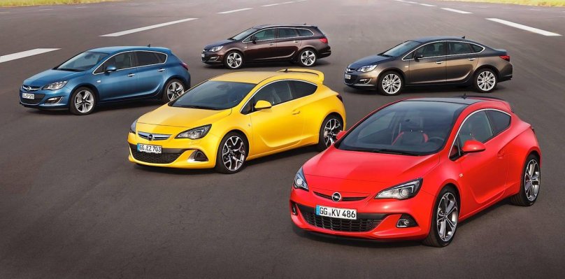 Opel Astra GTC 2020 купе