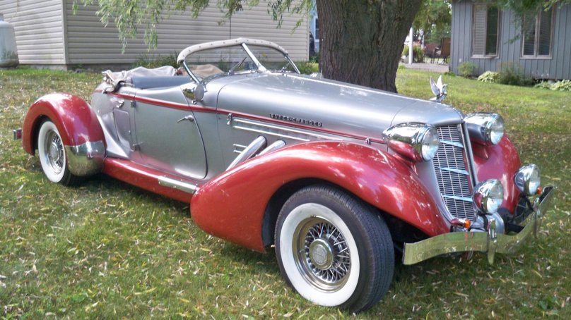 1935 Auburn b/t Speedster