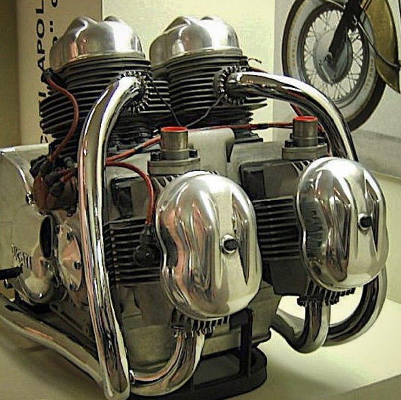 4х цилиндровый Днепр