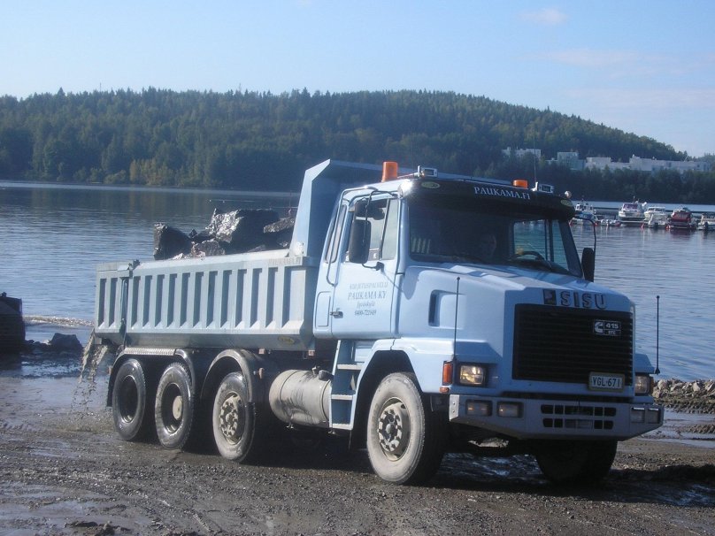 Финские Грузовики sisu