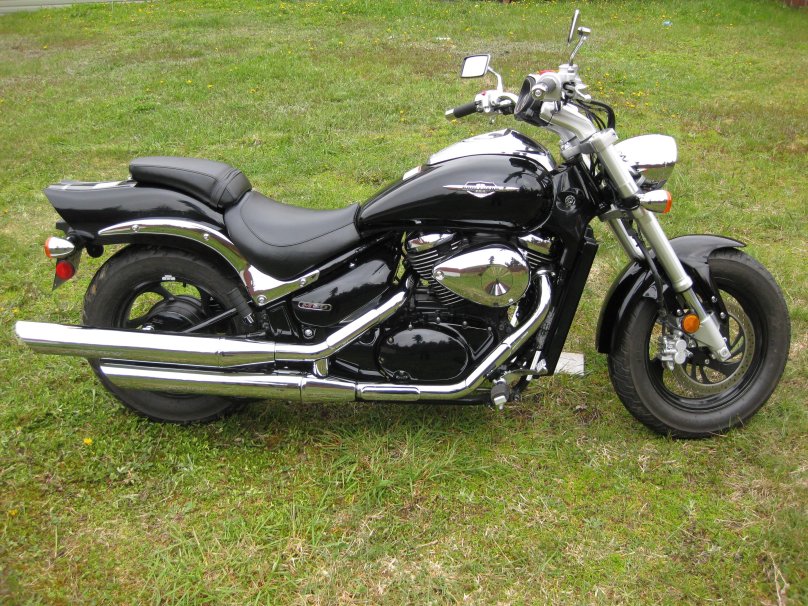 Suzuki Boulevard 800 m50
