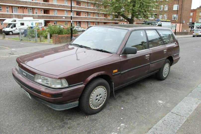 Toyota Camry 1988
