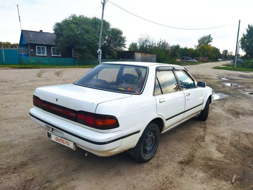 Toyota Carina 89