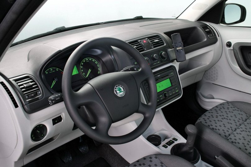 Skoda Praktik 1.4 МТ