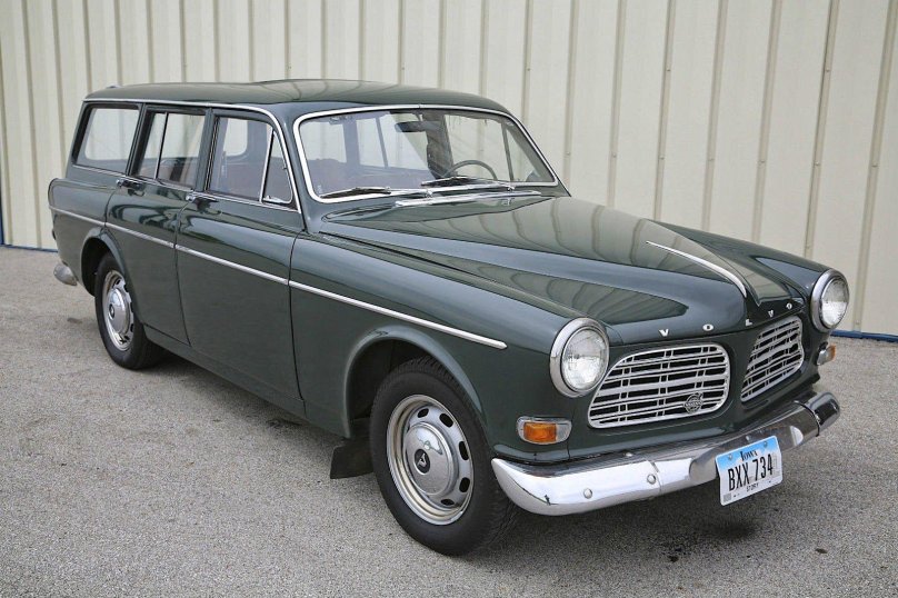 Volvo 122s Amazon