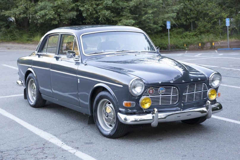 Volvo 122s Amazon