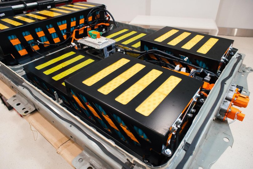 Nissan Leaf аккумулятор