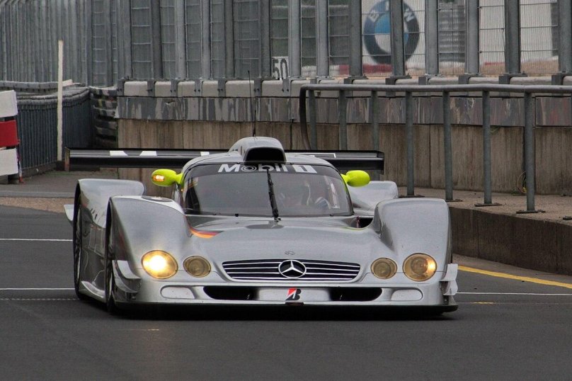 Mercedes-Benz CLR gt1
