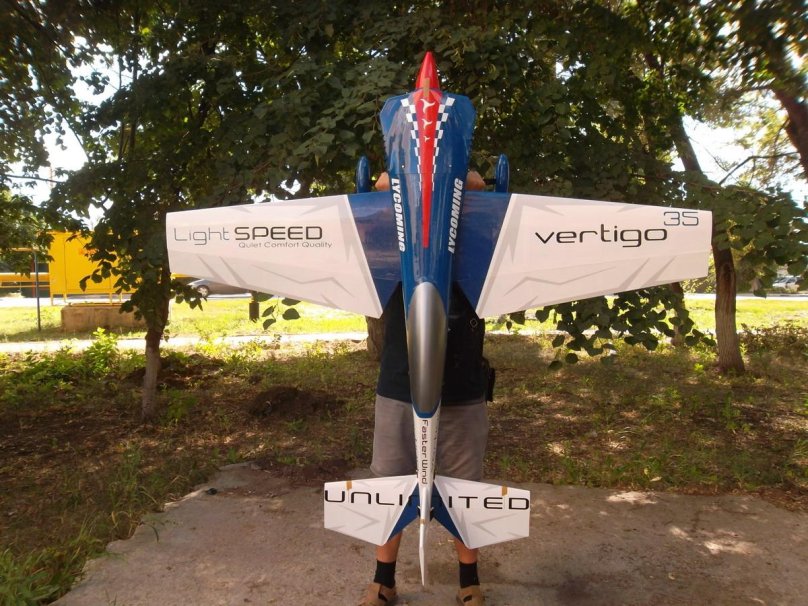 Vertigo самолет