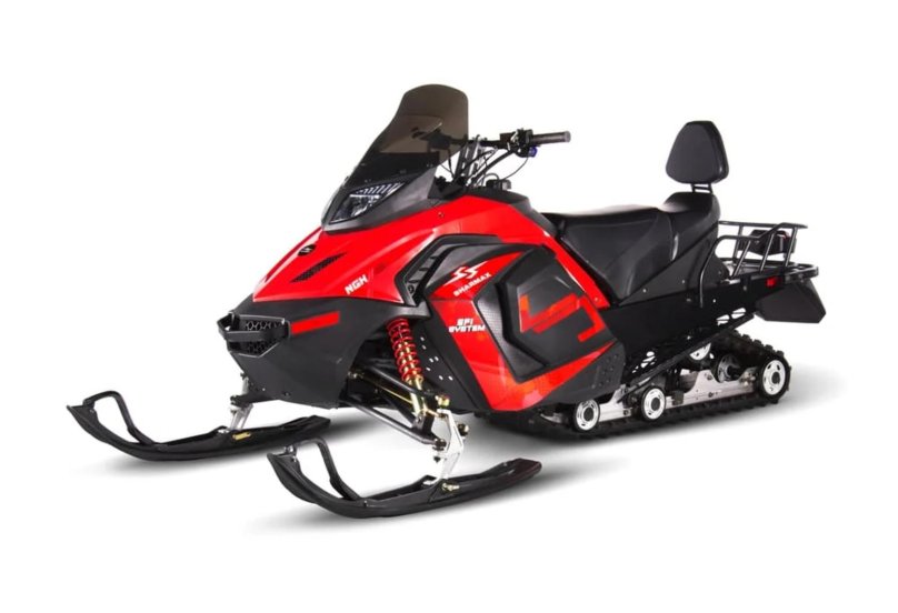 Красный снегоход