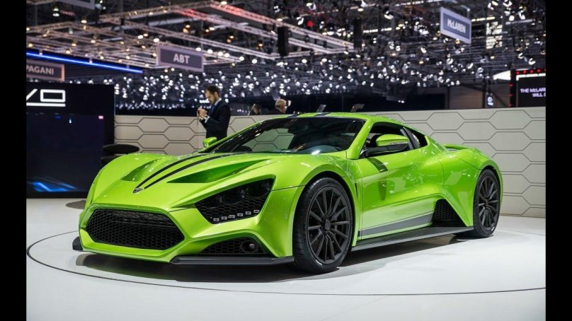 Машина Zenvo st1