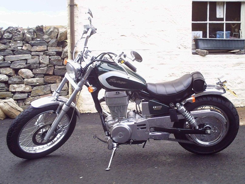 Suzuki Savage 400
