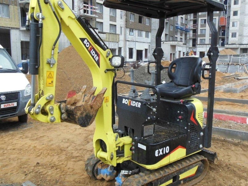 Экскаватор Boulder