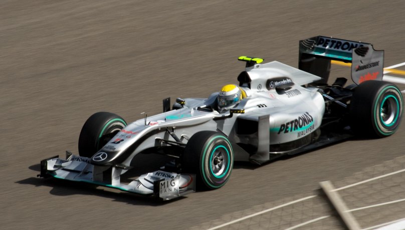 Mercedes MGP w01