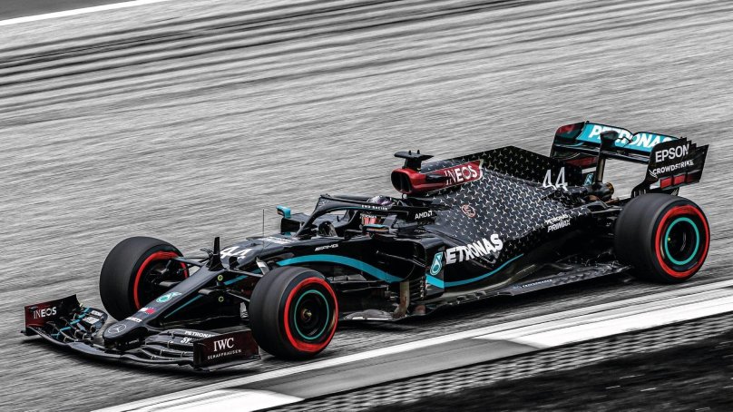 Mercedes AMG f1 2020