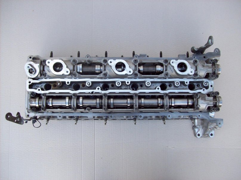 Блок цилиндров Санта Фе 2.2 дизель