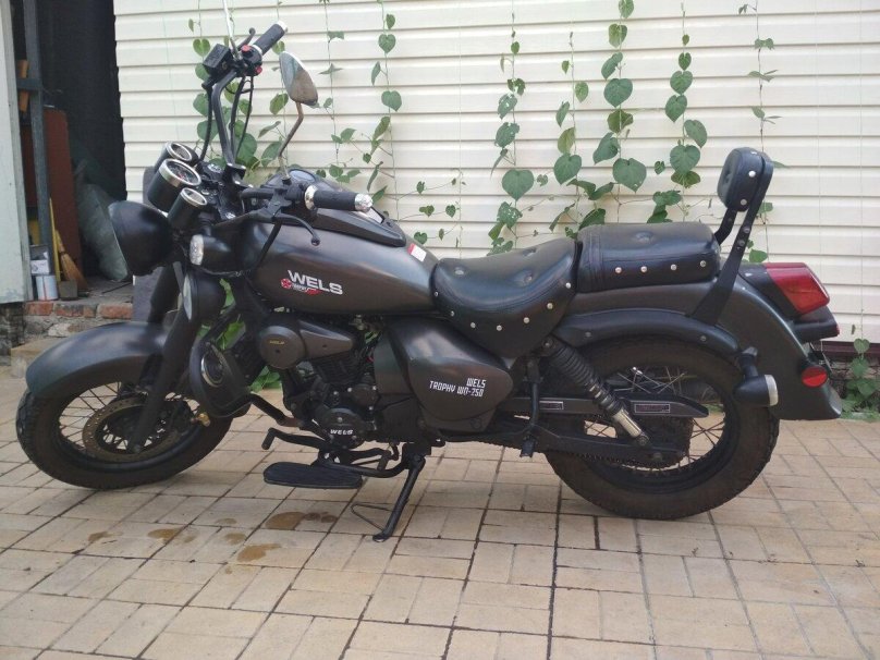 Мотоцикл Велс трофи 250