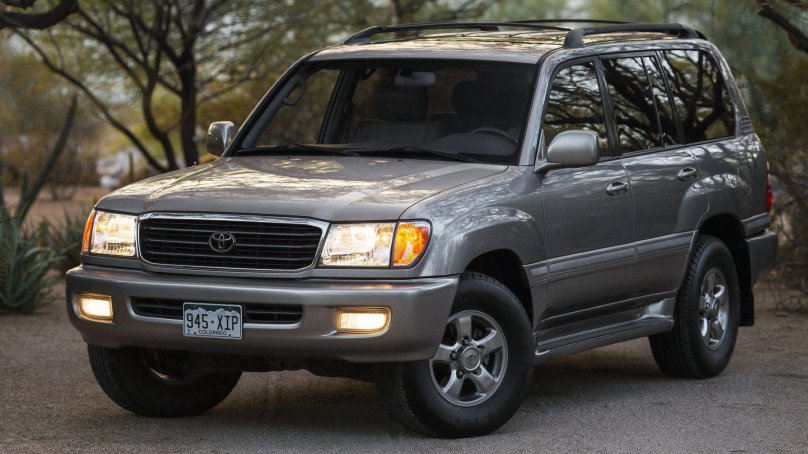 Toyota Land Cruiser 100